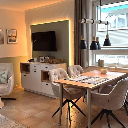 Residenz Am 4-61 Apartment *