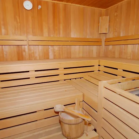 Residenz Am 4-61 Apartment *